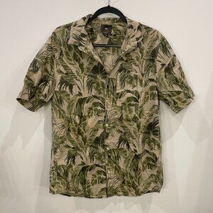 H&M Printed Resort Shirt Plants Size Medium Green